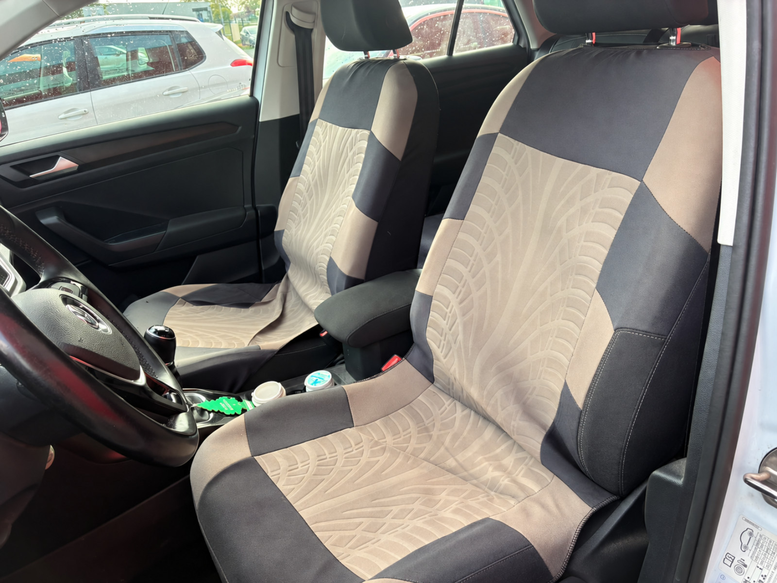 Volkswagen t-ROC Lounge 1.6 TDI 116 cv – GARANTIE 12 MOIS — photo 12