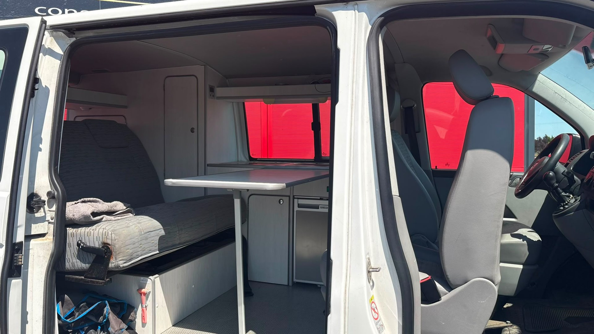 Volkswagen T5 Transporter VASP 2.0 TDI AMENAGEMENT TYPE CALIFORNIA – GARANTIE 12 MOIS — photo 9