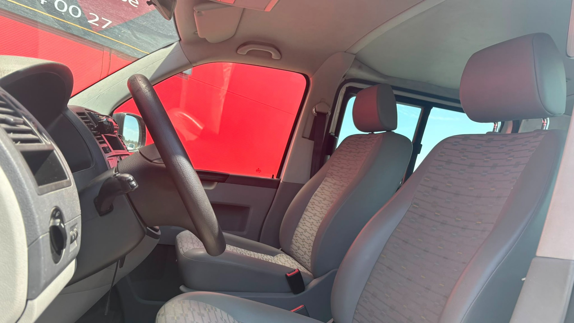 Volkswagen T5 Transporter VASP 2.0 TDI AMENAGEMENT TYPE CALIFORNIA – GARANTIE 12 MOIS — photo 13
