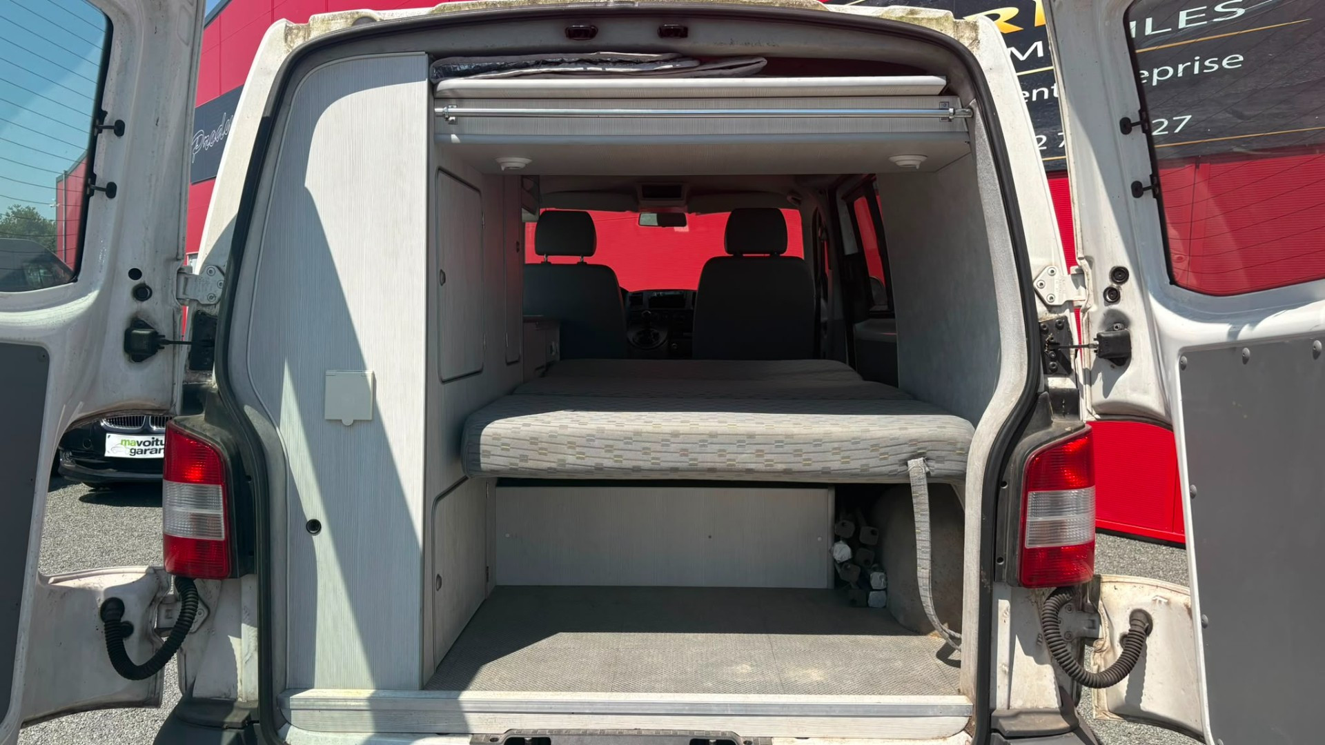 Volkswagen T5 Transporter VASP 2.0 TDI AMENAGEMENT TYPE CALIFORNIA – GARANTIE 12 MOIS — photo 22