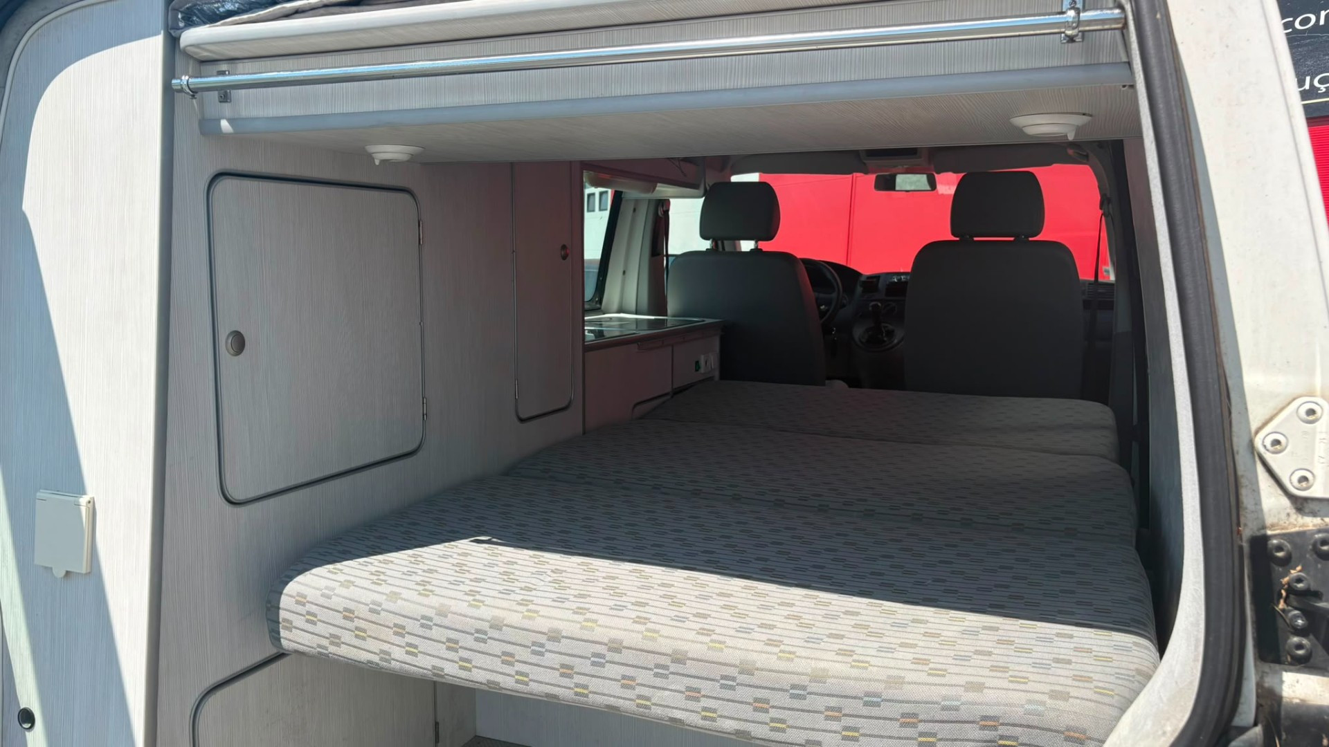 Volkswagen T5 Transporter VASP 2.0 TDI AMENAGEMENT TYPE CALIFORNIA – GARANTIE 12 MOIS — photo 23