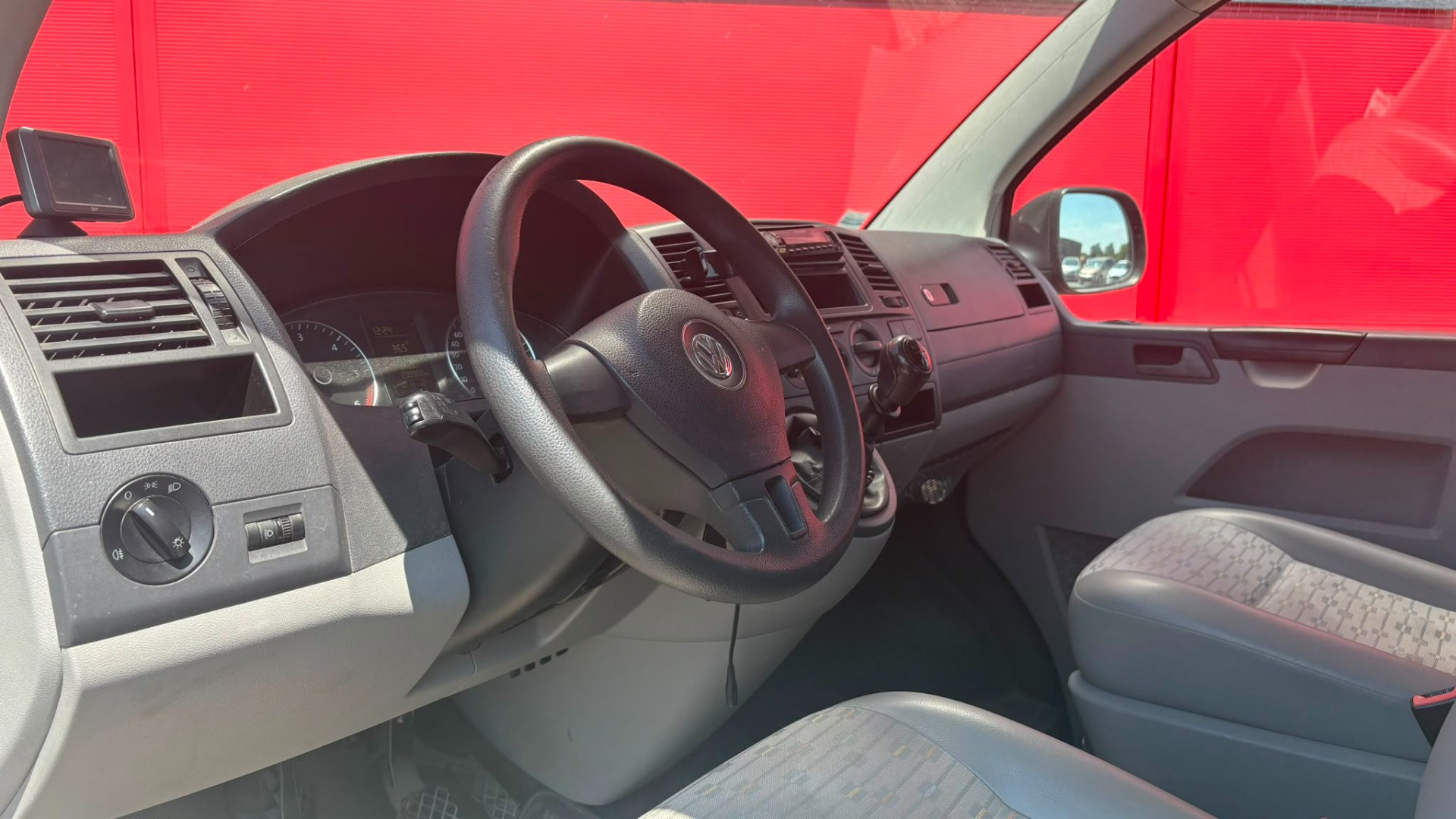 Volkswagen T5 Transporter VASP 2.0 TDI AMENAGEMENT TYPE CALIFORNIA – GARANTIE 12 MOIS — photo 31