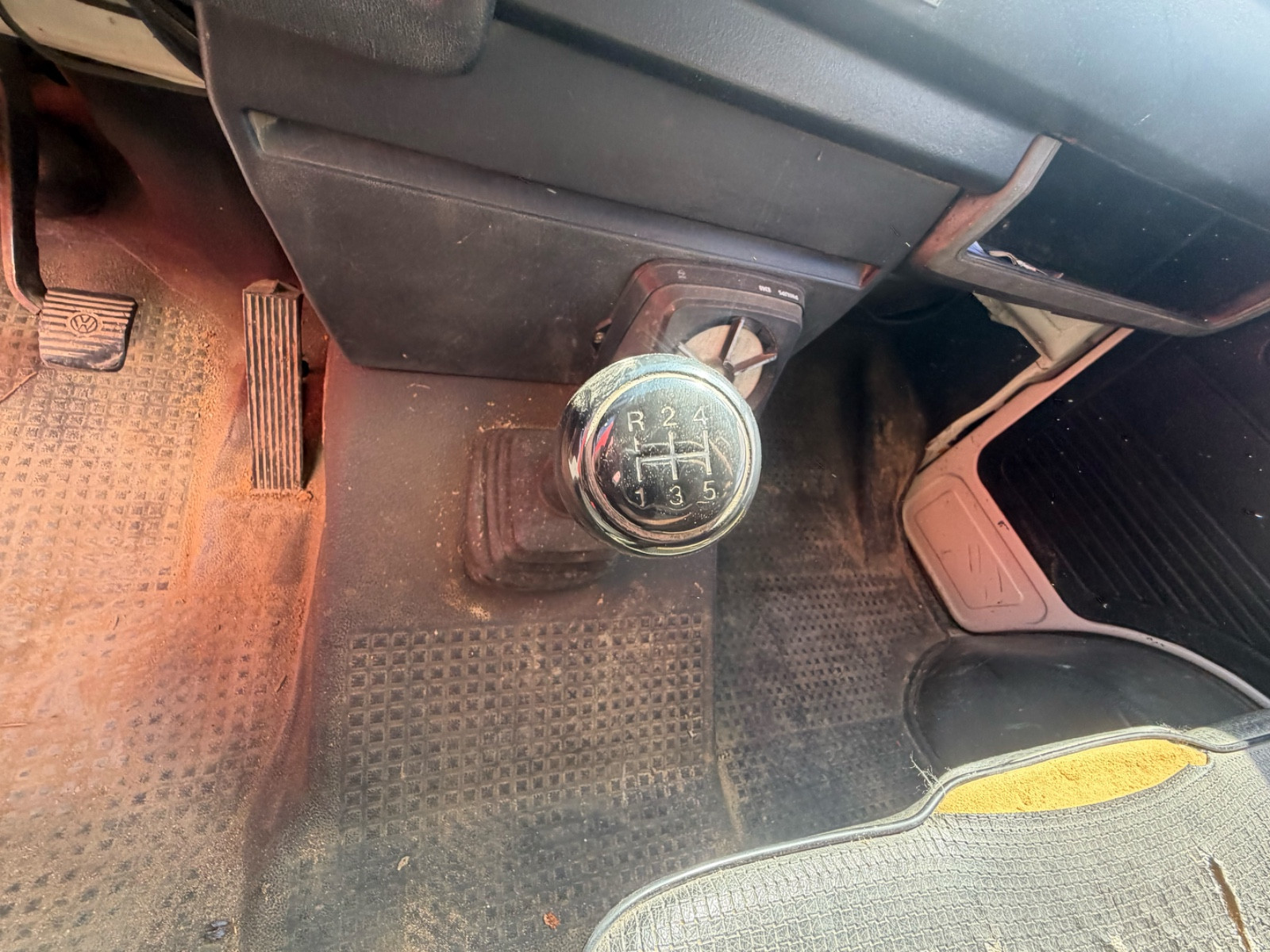 Volkswagen T3 Savoyard T3 Transporter savoyard   — photo 15