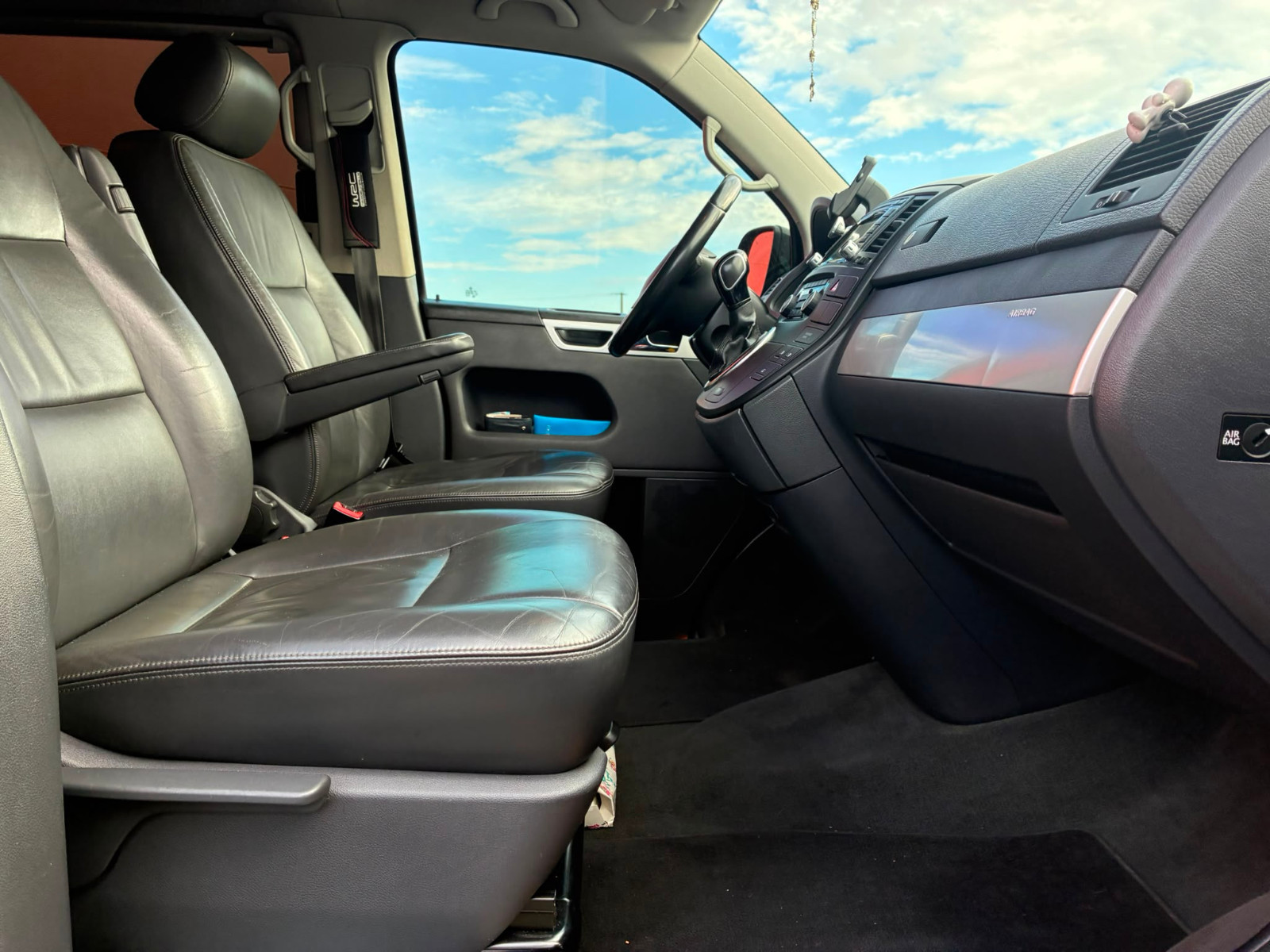Volkswagen T5 Transporter MULTIVAN HIGHLINE 2.0 TDI 180 CV – MOTEUR NEUF* – GARANTIE 12 MOIS — photo 14