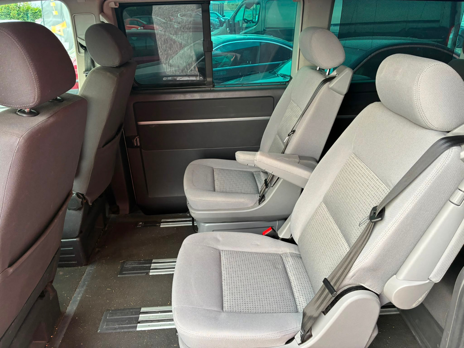 Volkswagen T5 Transporter Combi Multivan 2.5 TDI 130cv 7 Places – GARANTIE 12 MOIS — photo 19