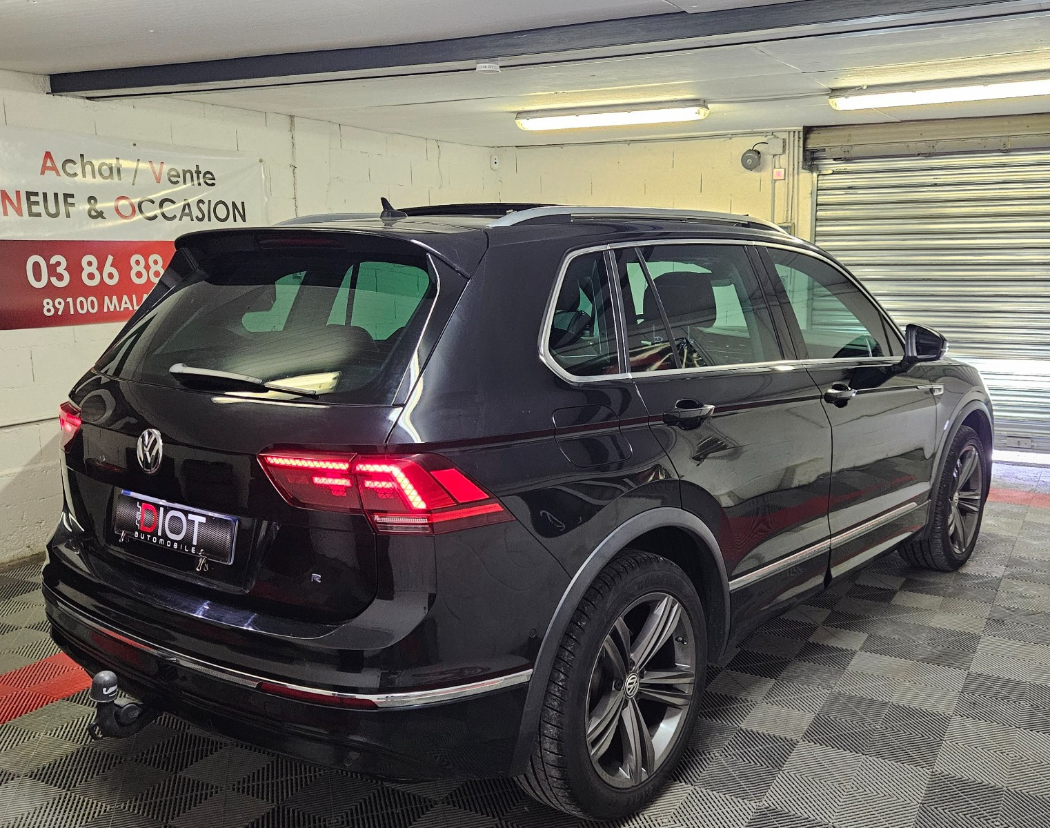 Volkswagen Tiguan - vue 1