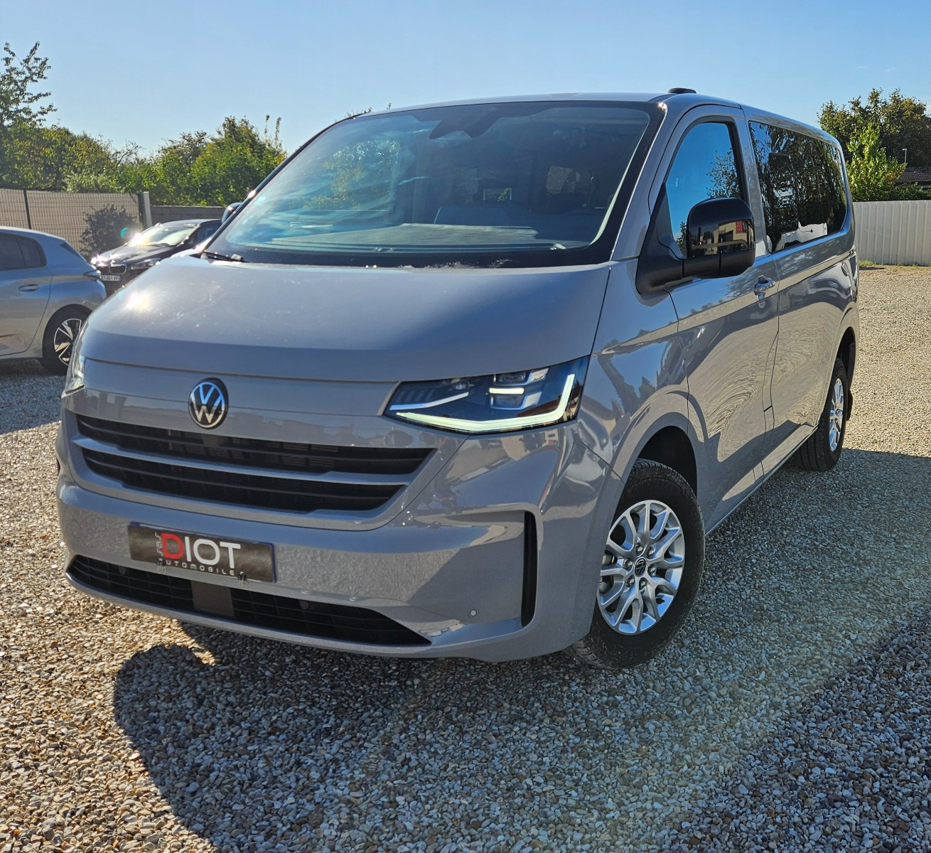 Volkswagen  CARAVELLE