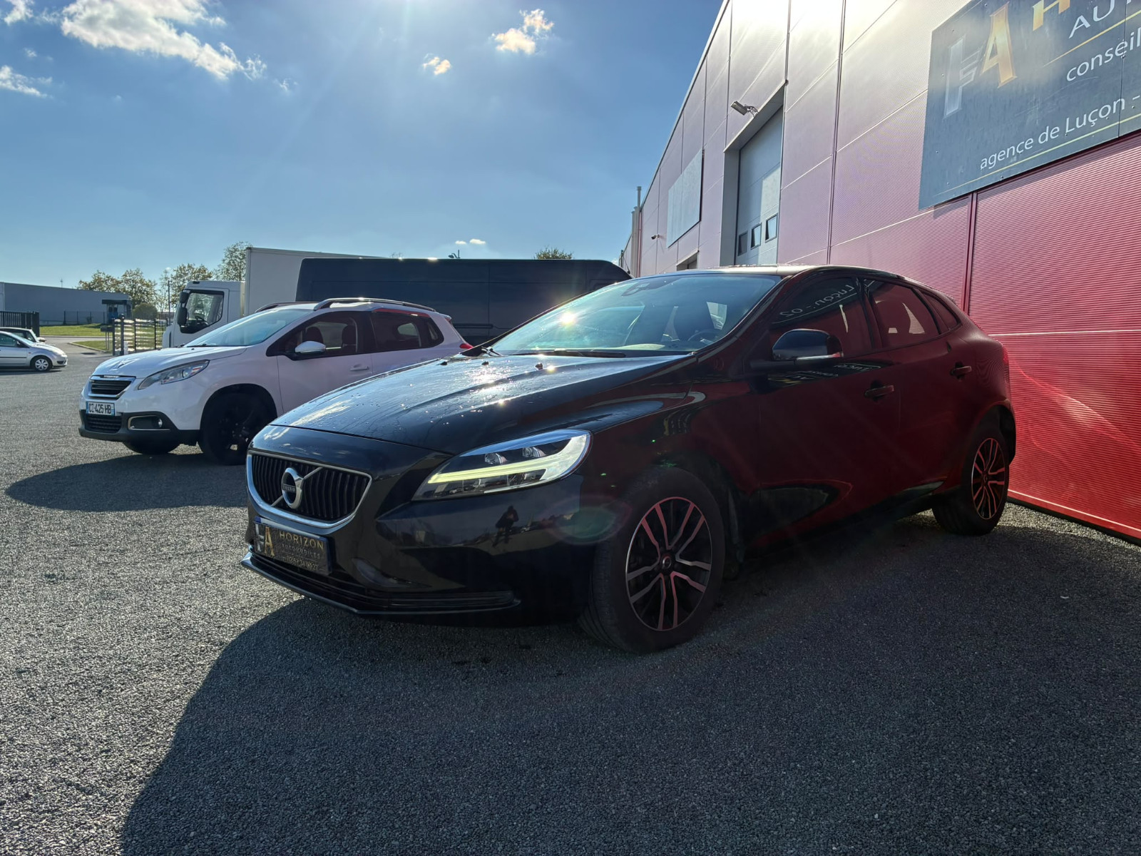 Volvo V40 D2 120ch Momentum Geartronic — photo 3