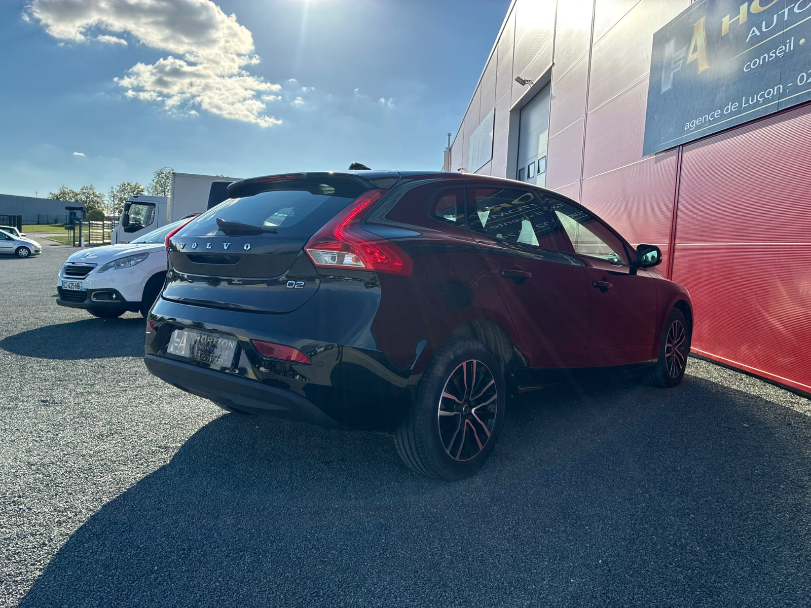 Volvo V40 D2 120ch Momentum Geartronic — photo 7