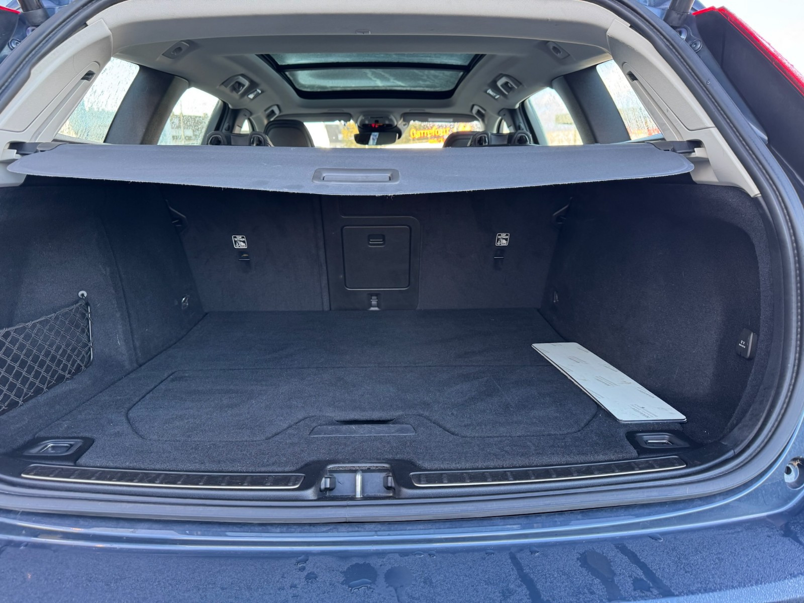 Volvo V60 BREAK - vue 1