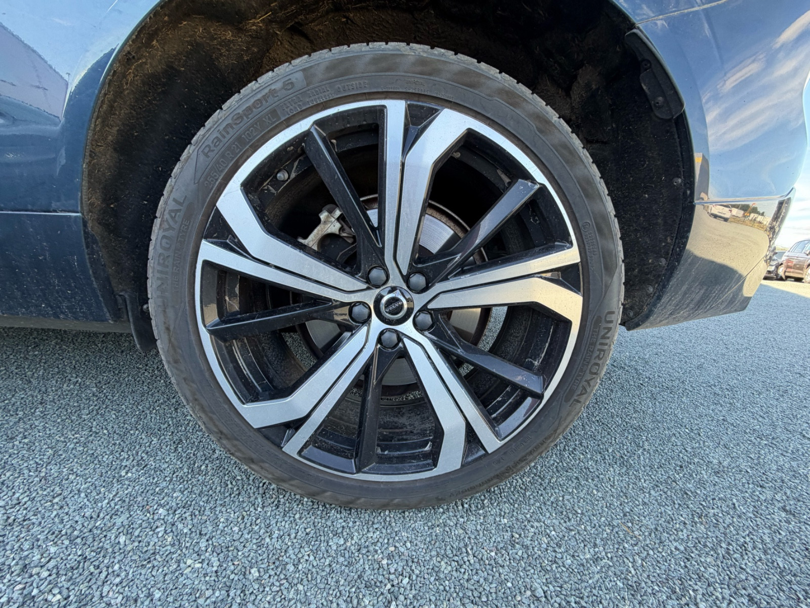 Volvo XC60 2.0 T6 HYBRID 340 CH R-DESIGN – GARANTIE 12 MOIS — photo 33