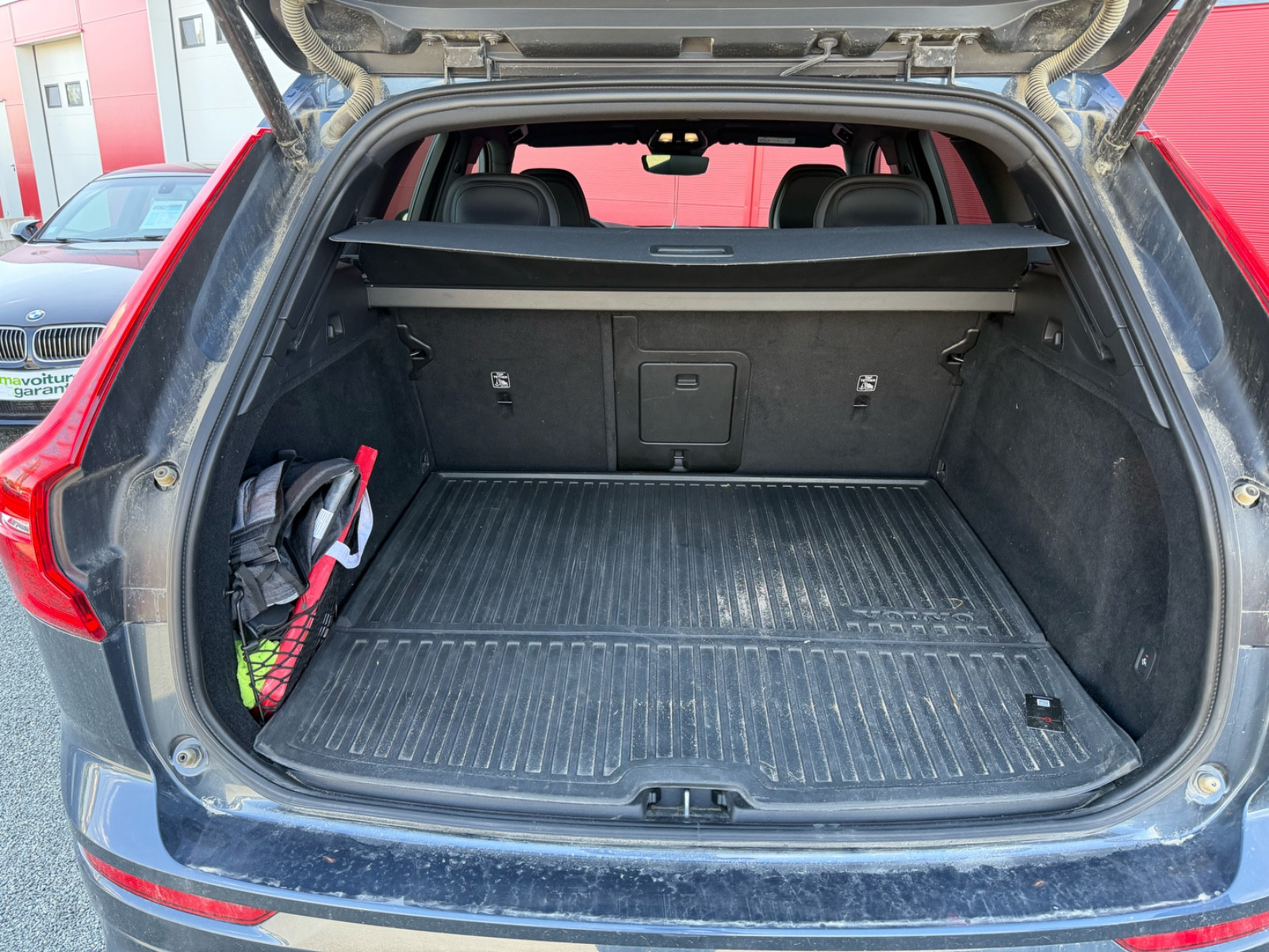 Volvo XC60 2.0 T6 HYBRID 340 CH R-DESIGN – GARANTIE 12 MOIS — photo 27