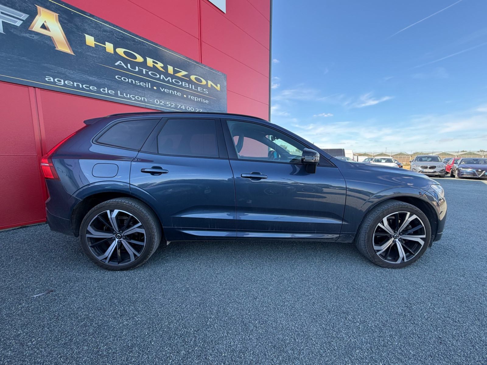 Volvo XC60 2.0 T6 HYBRID 340 CH R-DESIGN – GARANTIE 12 MOIS — photo 3
