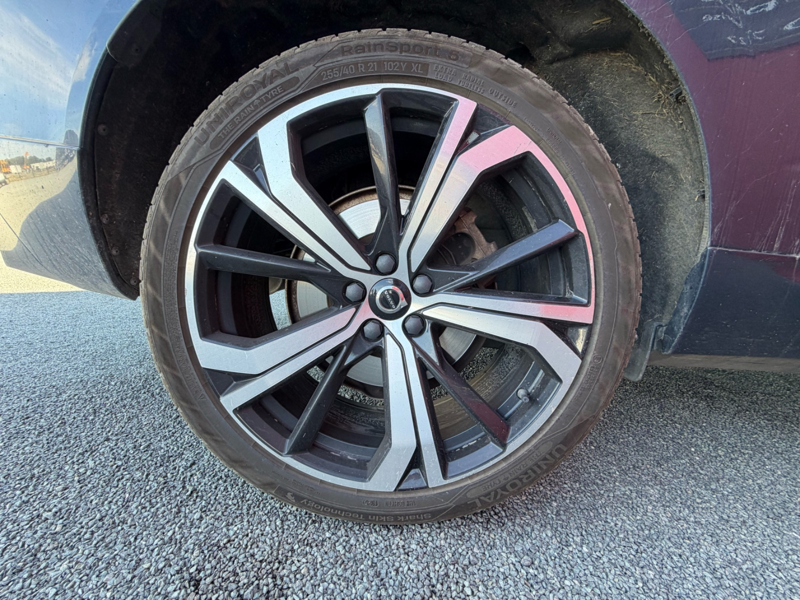 Volvo XC60 2.0 T6 HYBRID 340 CH R-DESIGN – GARANTIE 12 MOIS — photo 32