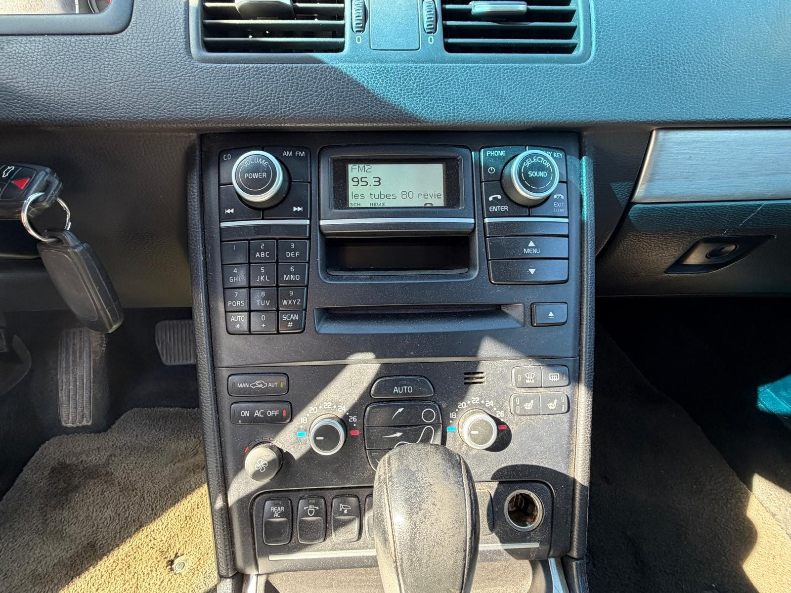 Volvo XC90 - vue 1