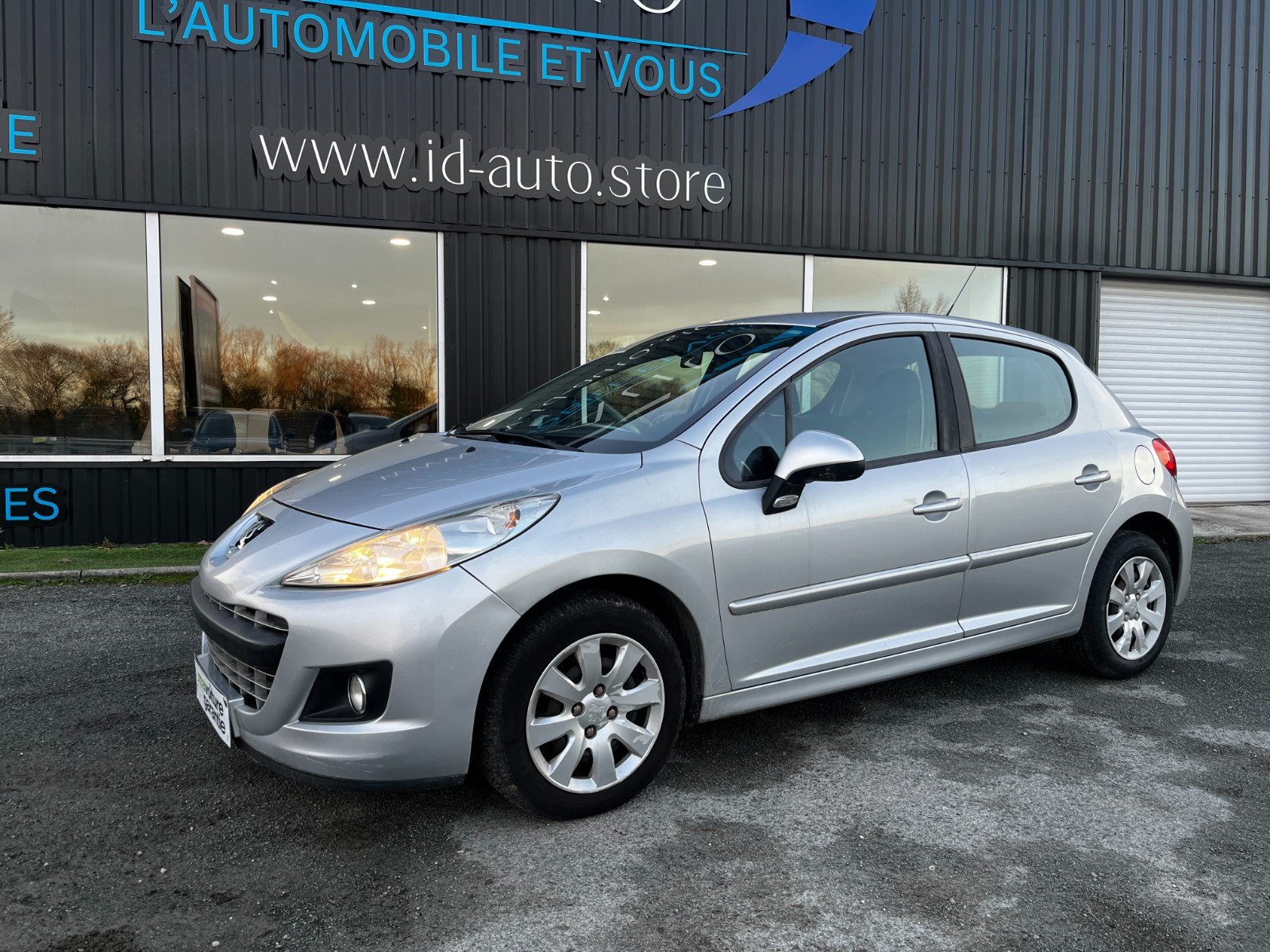 Peugeot 207 1.4 HDI 68 CH 