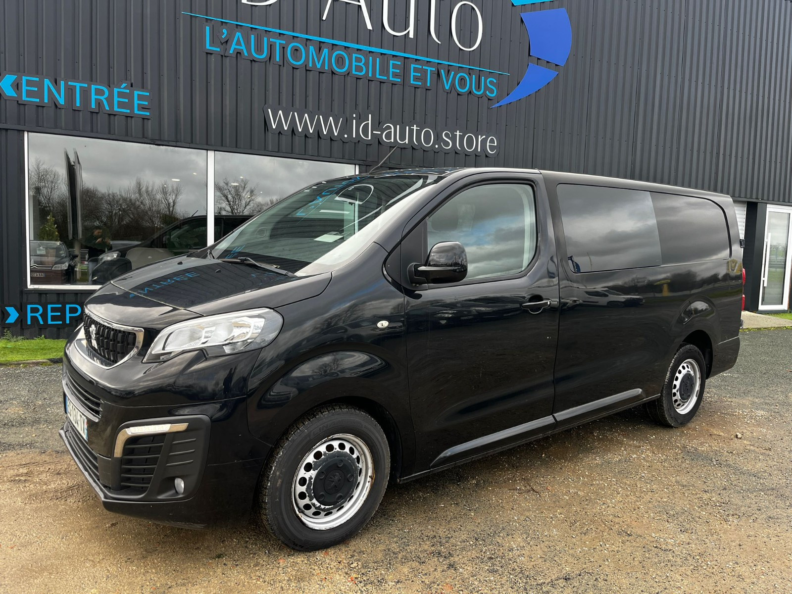 Peugeot  EXPERT 2.0 150 CH Cabine approfondie extra long Habillage bois 